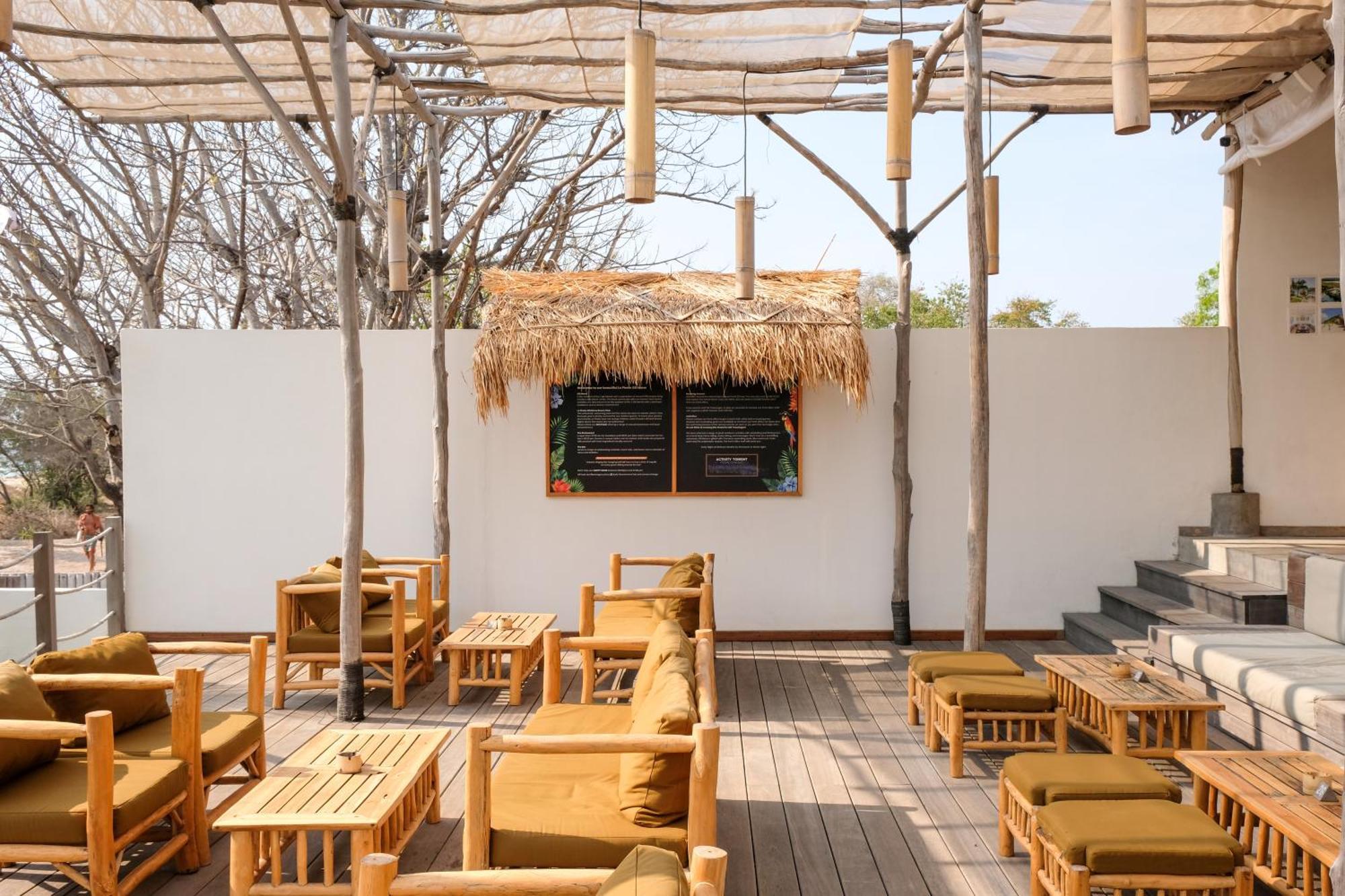Hotel Le Pirate Gili Meno - Adults Only Exterior foto